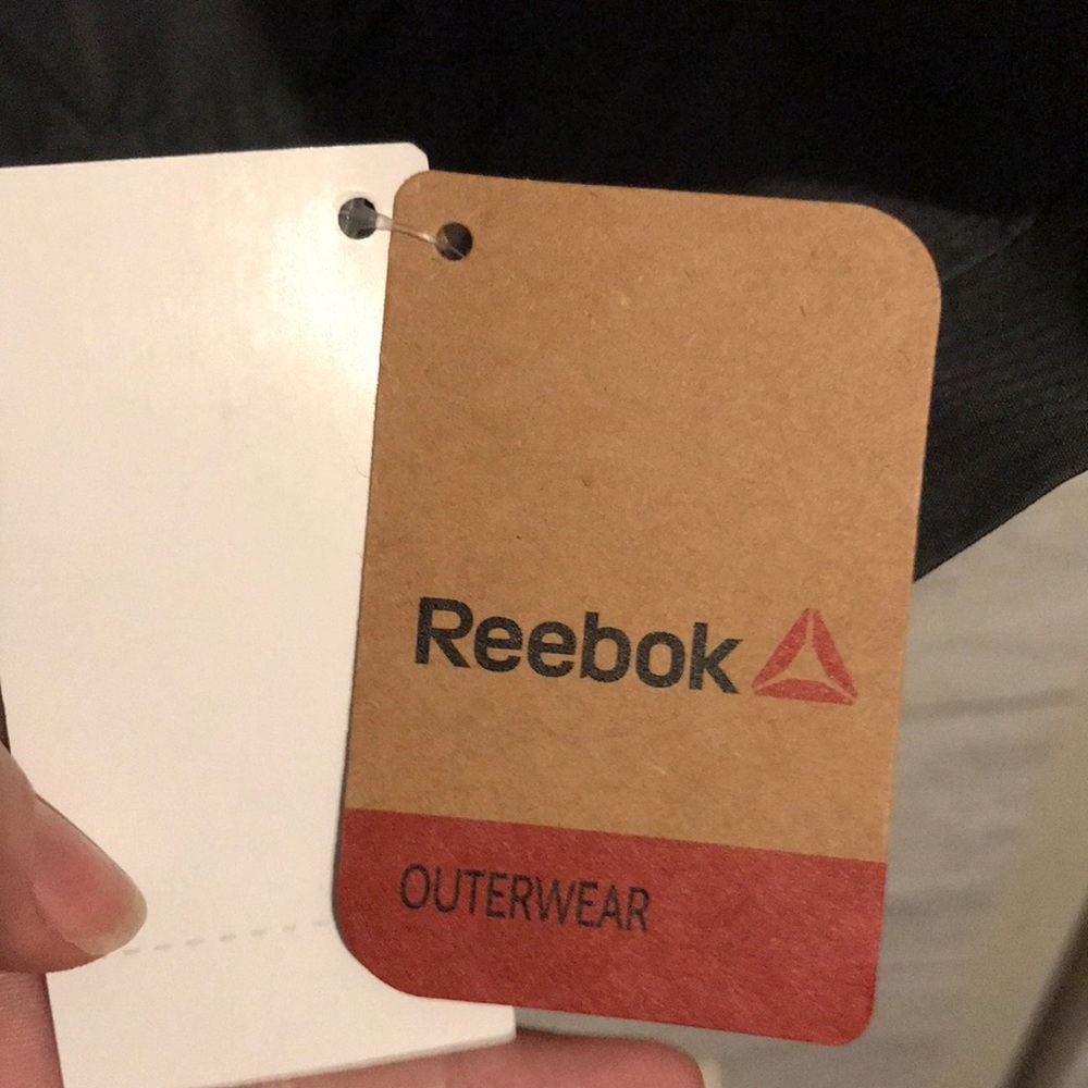 COPY - Reebok pull over jacket - Picture 6 of 7